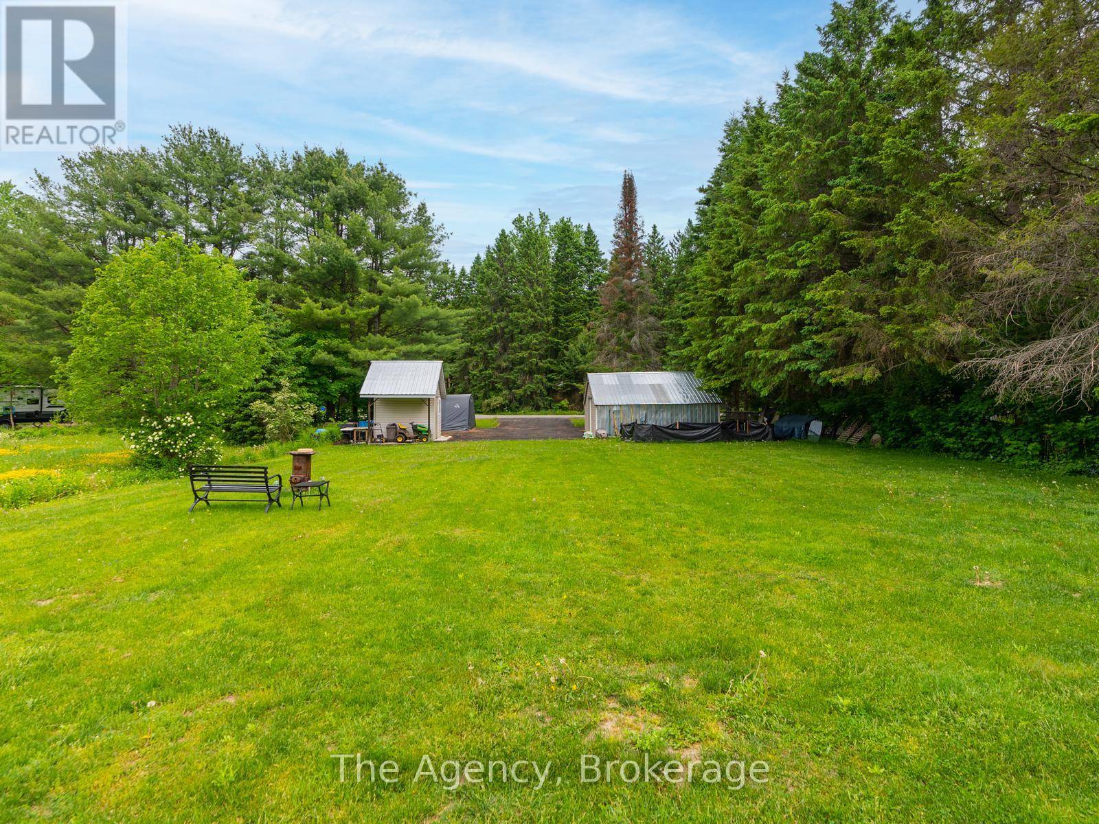 29 Kaye Road, Bracebridge, Ontario  P1L 1L1 - Photo 6 - X12086383