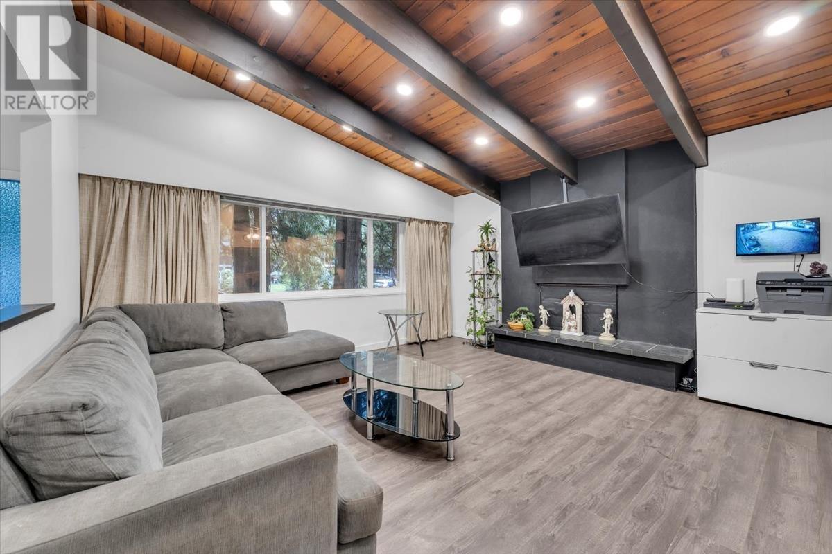 Property at 1707 DEMPSEY ROAD image 5