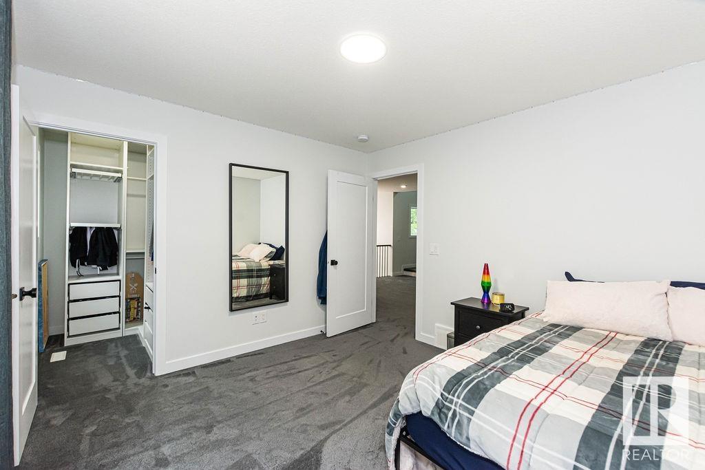 Property at 9837 77 AV NW image 4