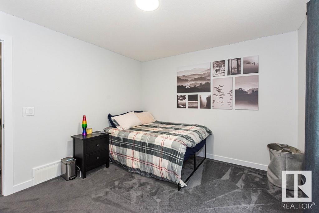 Property at 9837 77 AV NW image 3