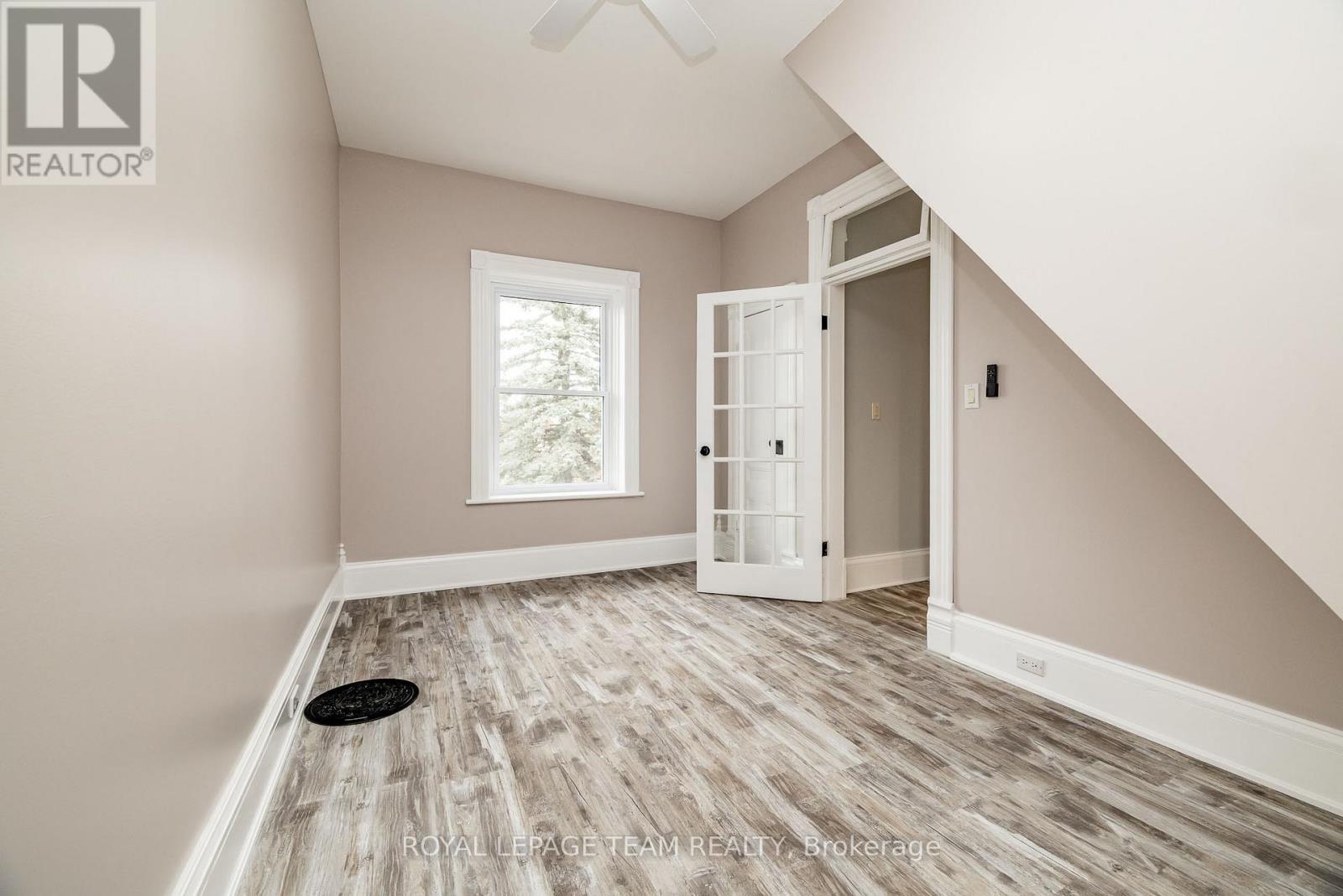 294 Dumbrille Street, North Grenville, Ontario  K0G 1J0 - Photo 36 - X12086304