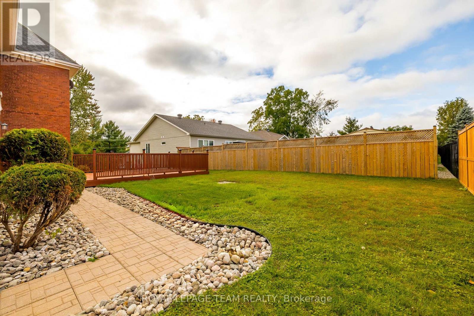 294 Dumbrille Street, North Grenville, Ontario  K0G 1J0 - Photo 45 - X12086304