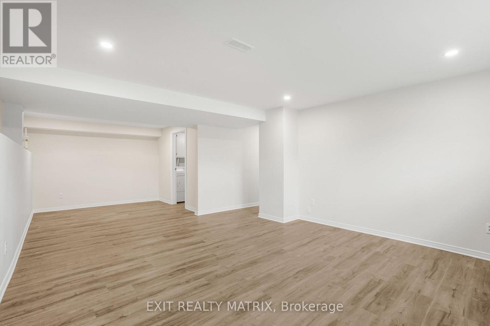 58 Castlebeau Street, Russell, Ontario  K0A 1W0 - Photo 20 - X12086379