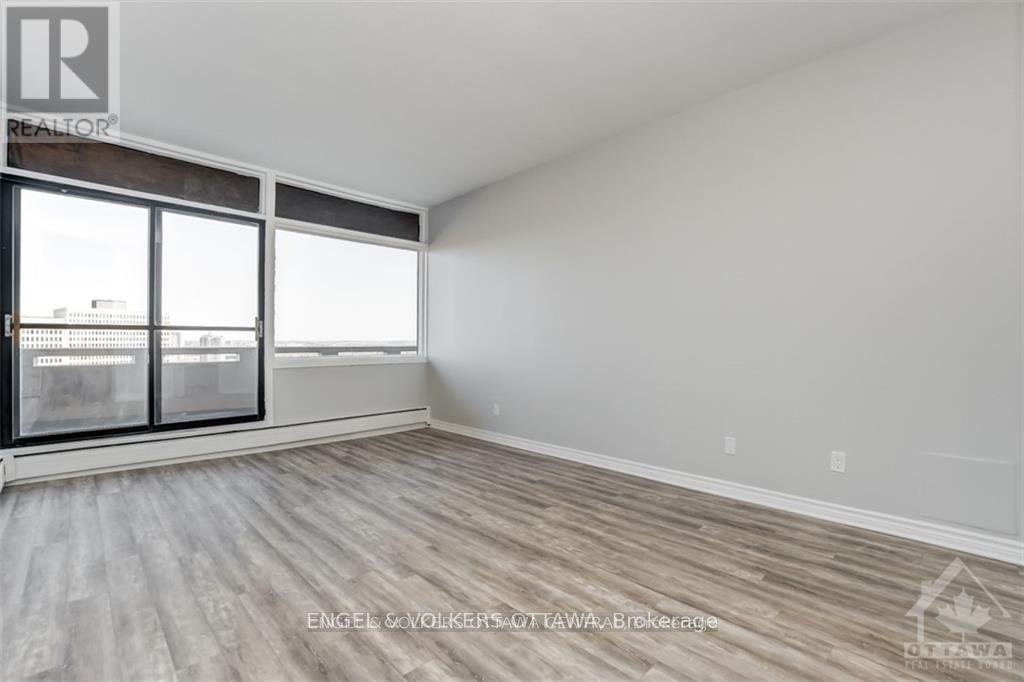 1001 - 400 Stewart Street, Ottawa, Ontario  K1N 6L2 - Photo 15 - X12086417