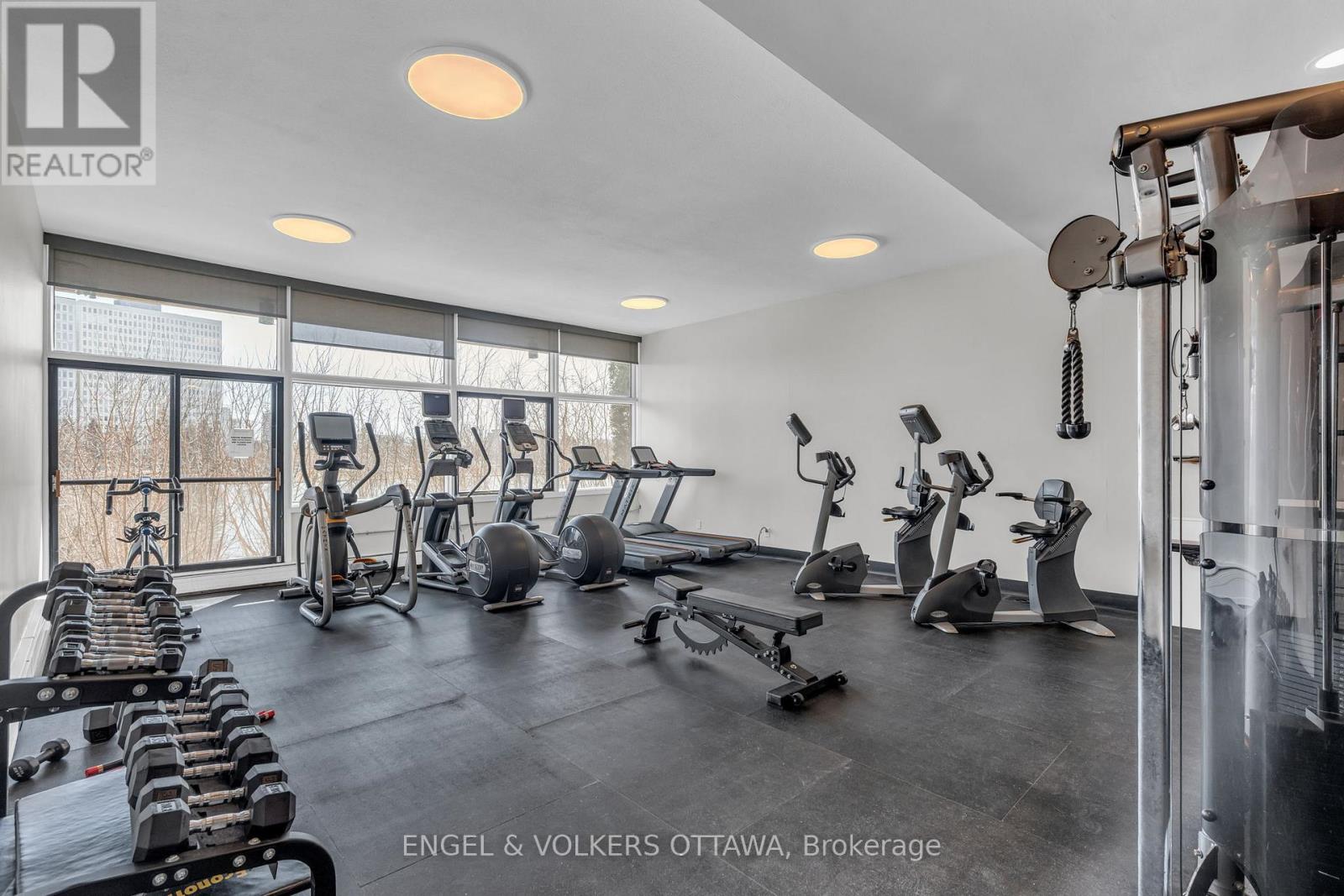 1001 - 400 Stewart Street, Ottawa, Ontario  K1N 6L2 - Photo 32 - X12086417