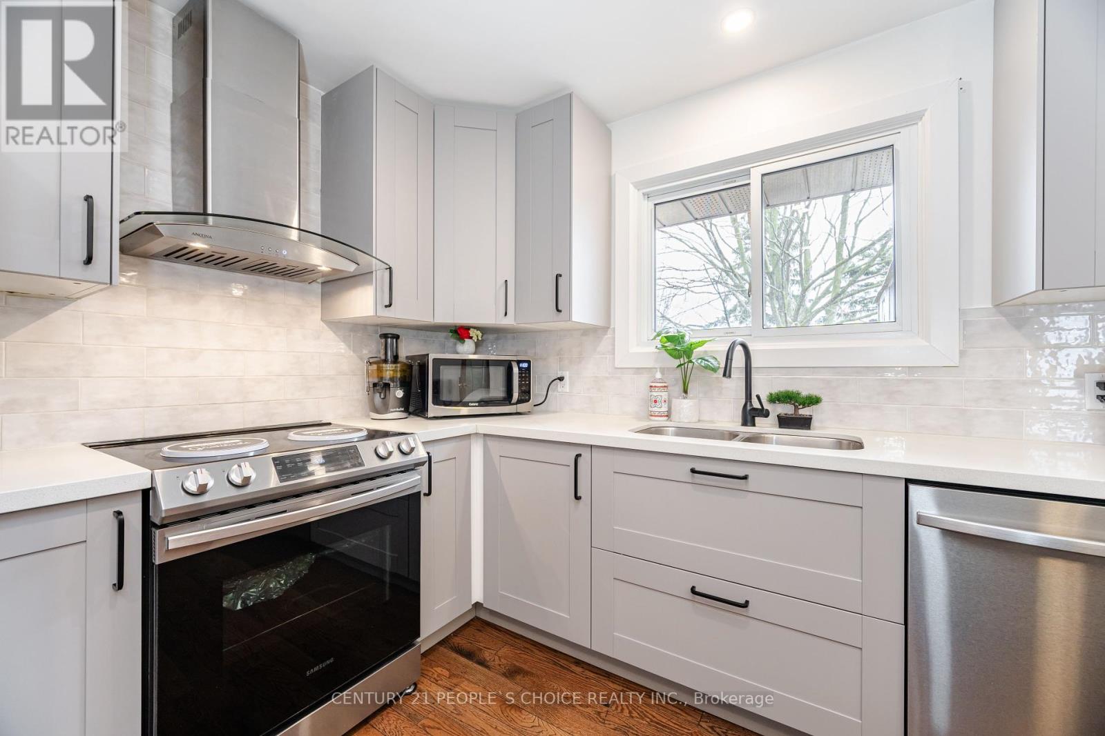 229 Liberty Street N, Clarington, Ontario  L1C 2M6 - Photo 14 - E12086315
