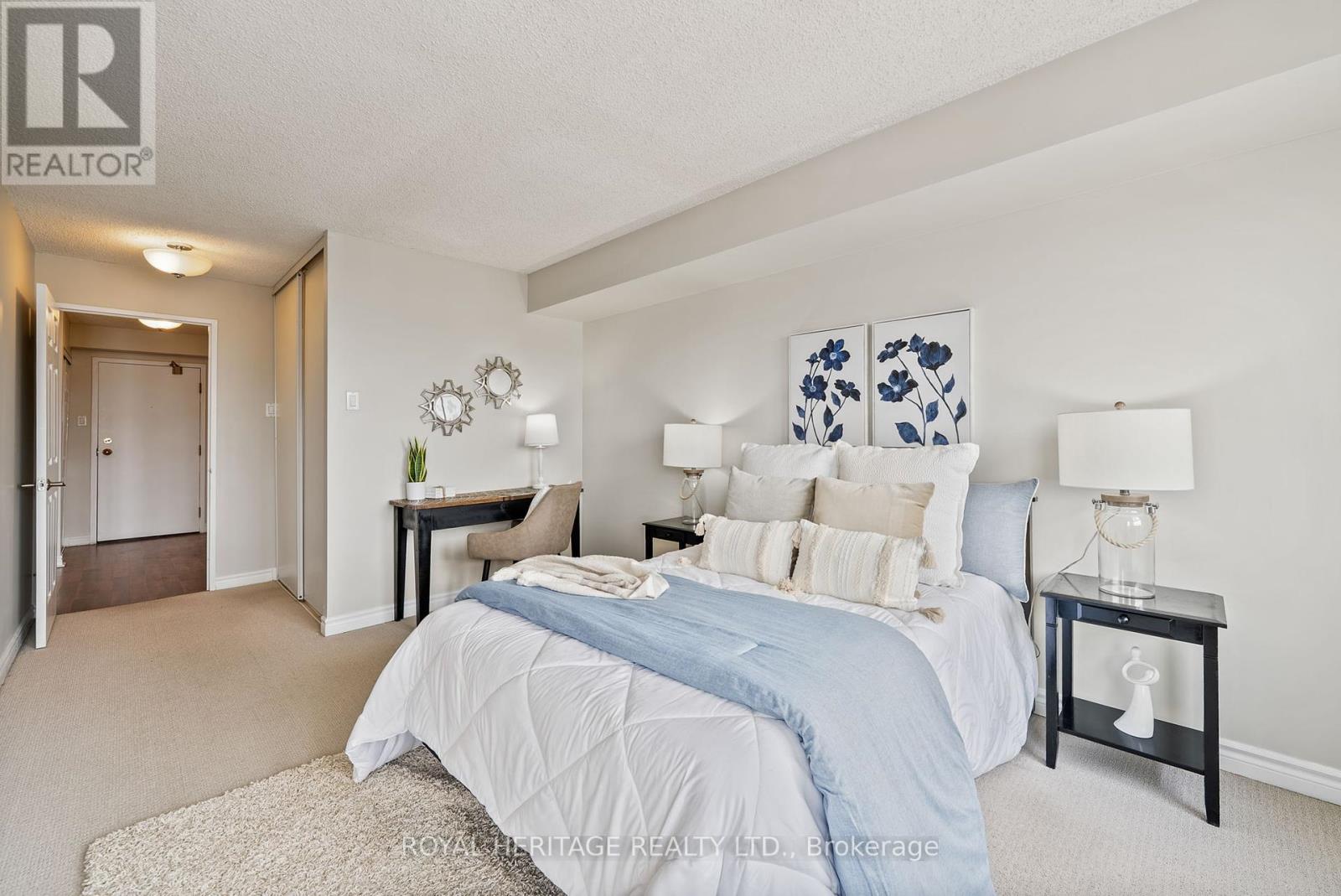 1203 - 4 Park Vista Crescent, Toronto, Ontario  M4B 3M8 - Photo 13 - E12086389