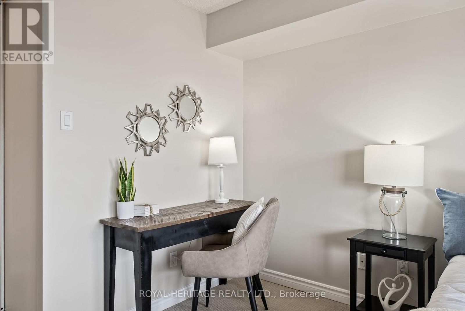 1203 - 4 Park Vista Crescent, Toronto, Ontario  M4B 3M8 - Photo 16 - E12086389