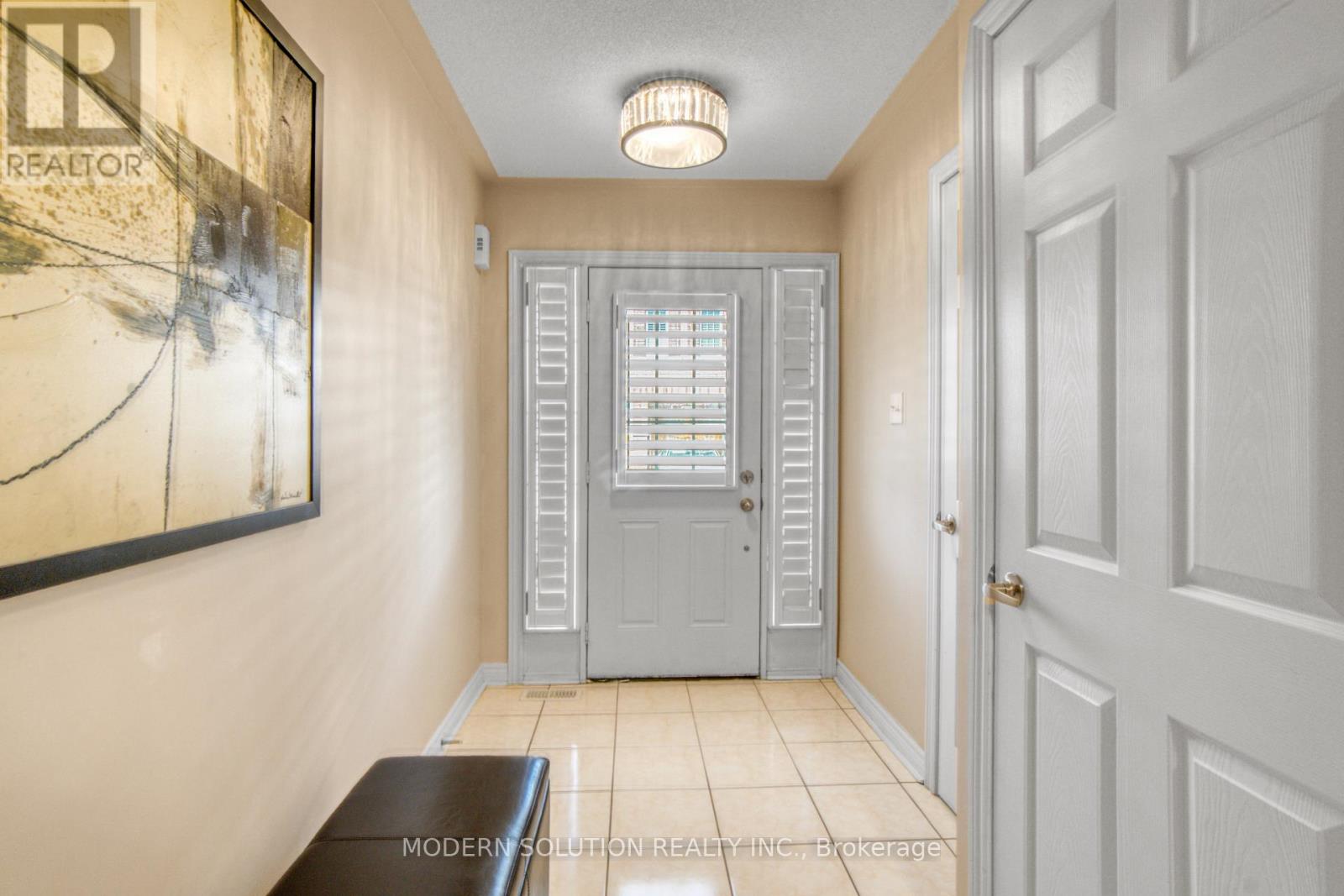 Property at 60 JEREMIAH LANE image 3