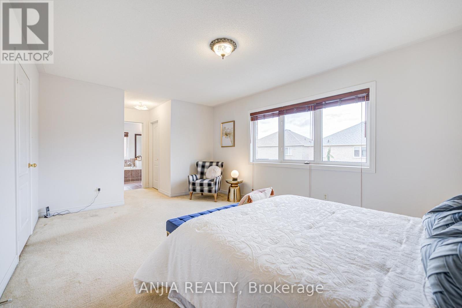 6 Linsmary Court, Markham, Ontario  L6E 1L2 - Photo 31 - N12086397