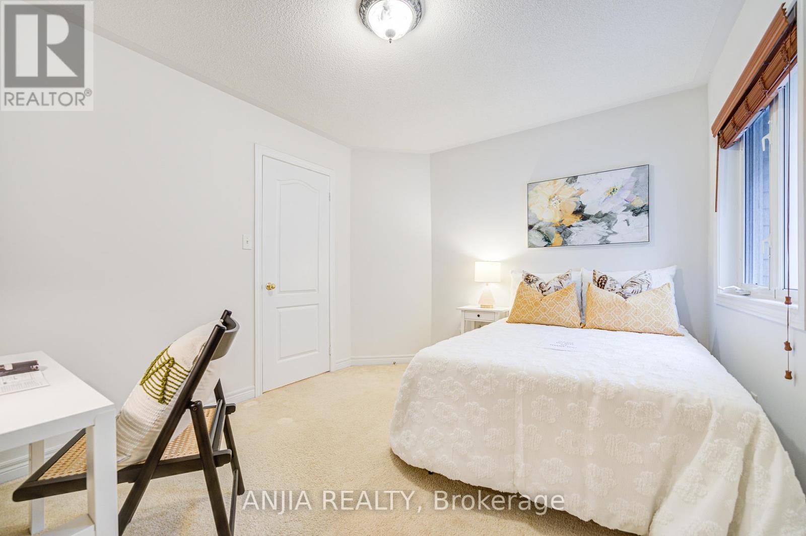 6 Linsmary Court, Markham, Ontario  L6E 1L2 - Photo 39 - N12086397