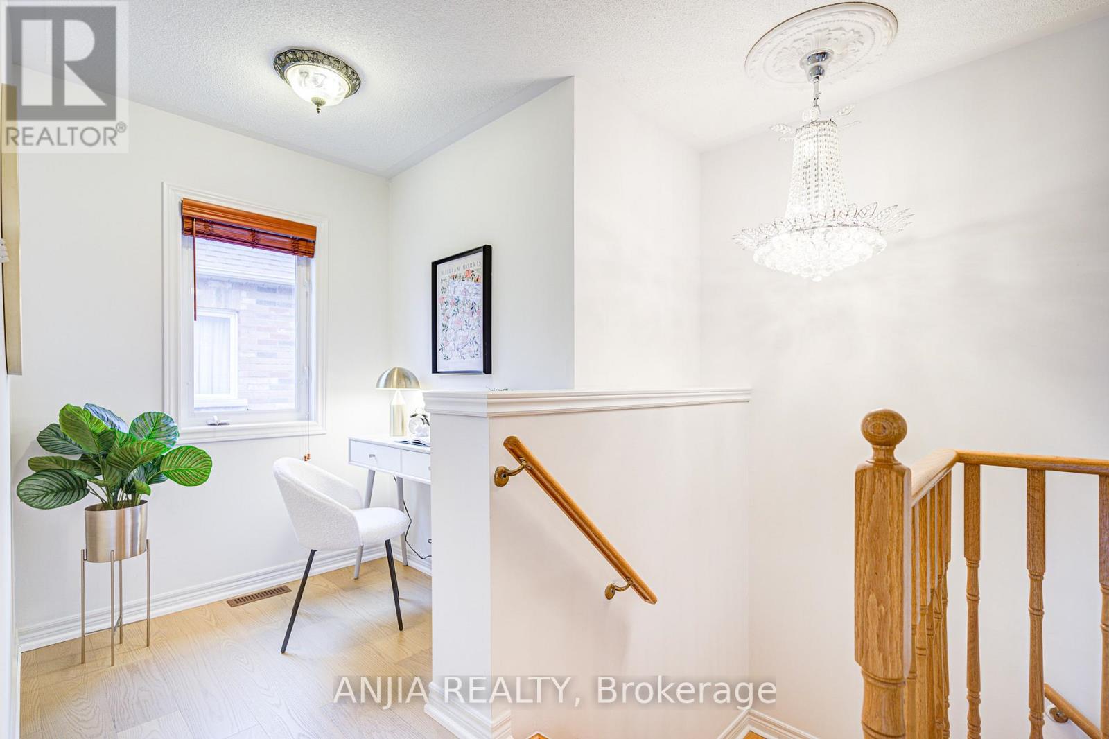 6 Linsmary Court, Markham, Ontario  L6E 1L2 - Photo 44 - N12086397