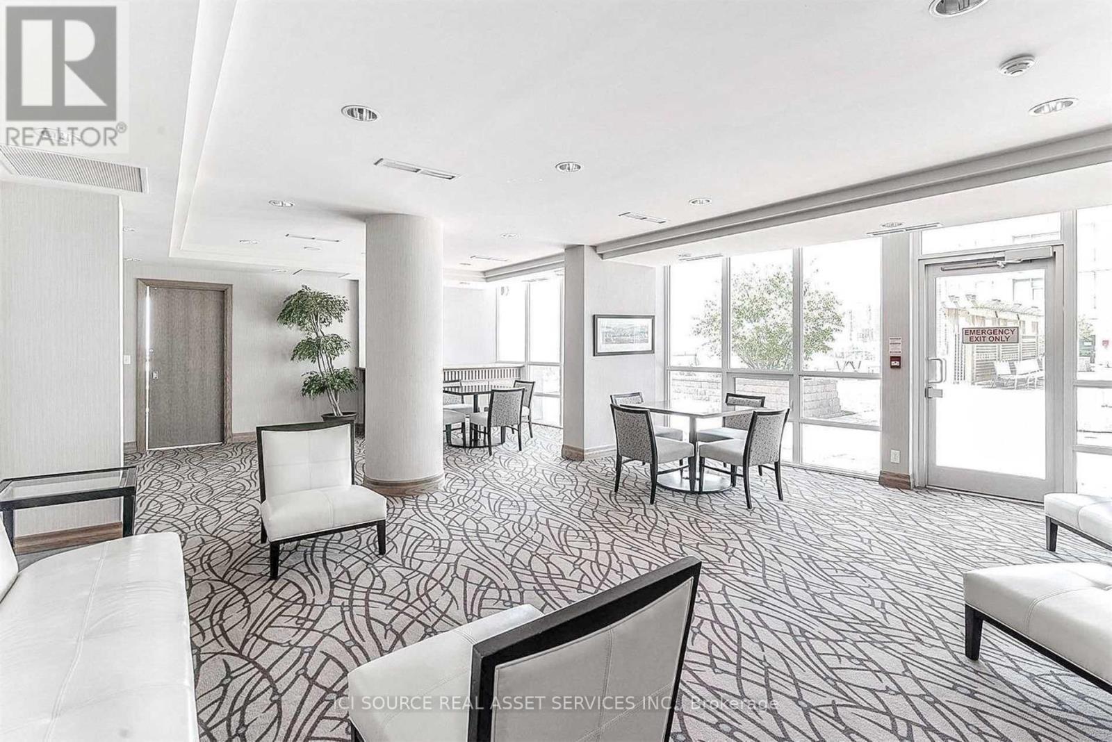 1704 - 1900 Lake Shore Boulevard W, Toronto, Ontario  M6S 1A4 - Photo 13 - W12086302