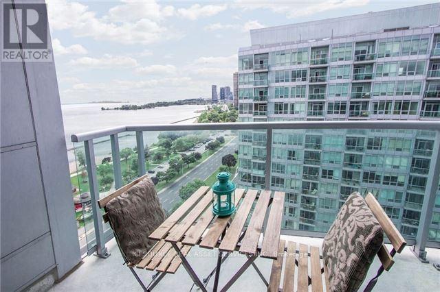 1704 - 1900 Lake Shore Boulevard W, Toronto, Ontario  M6S 1A4 - Photo 6 - W12086302