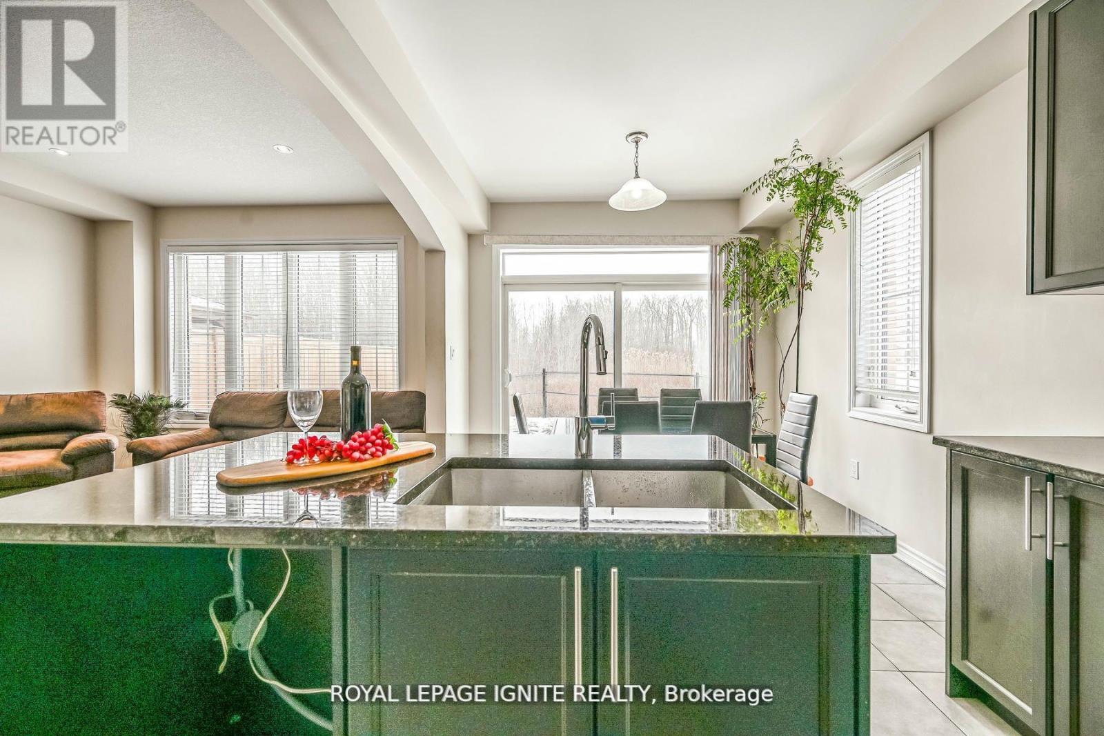 Property at 20 QUEEN MARY BOULEVARD image 5