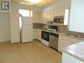 Property at 521 3rd STREET image 2