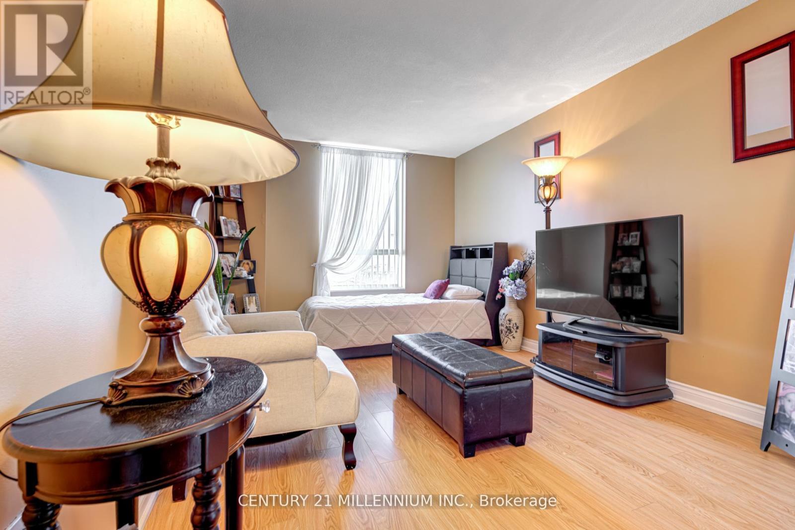208 - 20 Cherrytree Drive, Brampton, Ontario  L6Y 3V1 - Photo 13 - W12086151