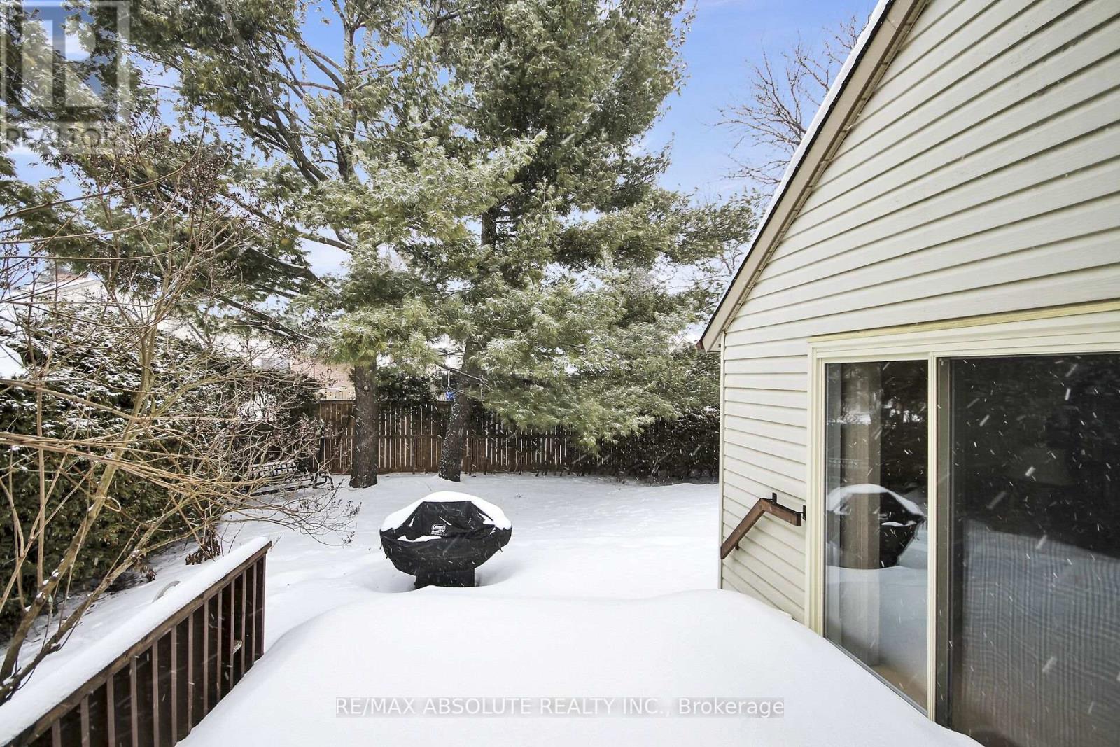 13 Melville Drive, Ottawa, Ontario  K2J 2B7 - Photo 41 - X12005184
