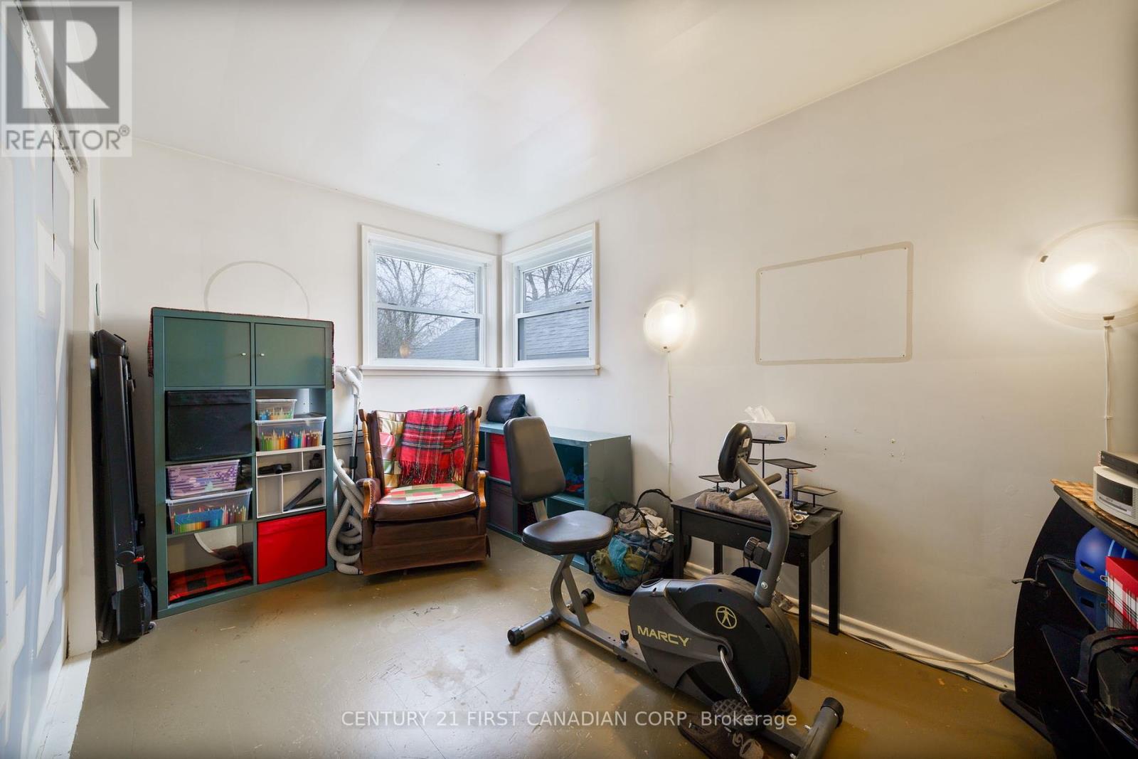 Photo 14 of 22 for 55 Mcnay Street