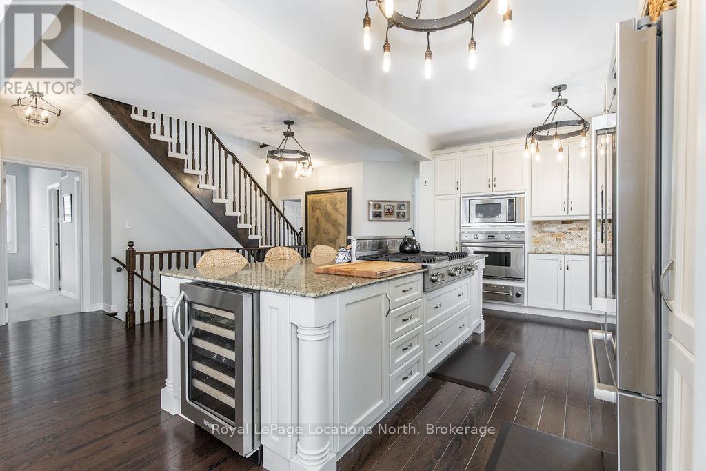 58 Waterview Road, Wasaga Beach, Ontario  L9Z 0E9 - Photo 7 - S12082559