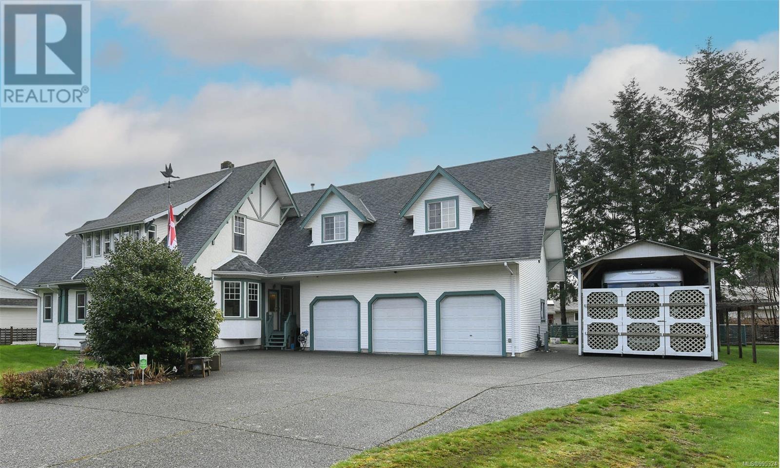 1810 Cumberland Rd, Courtenay, British Columbia