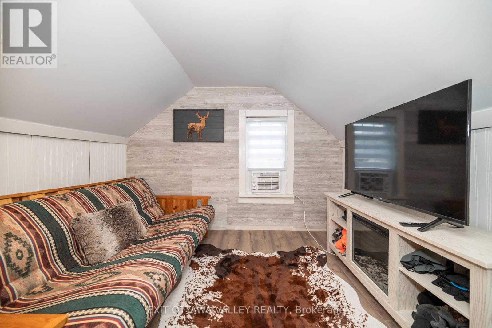 1244 Fourth Chute Road, Bonnechere Valley, Ontario  K0J 1S0 - Photo 17 - X12086627