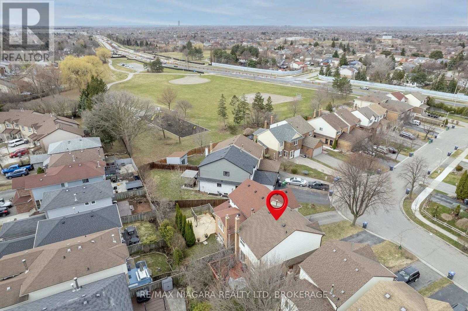 Property at 14 BRYANT COURT image 4