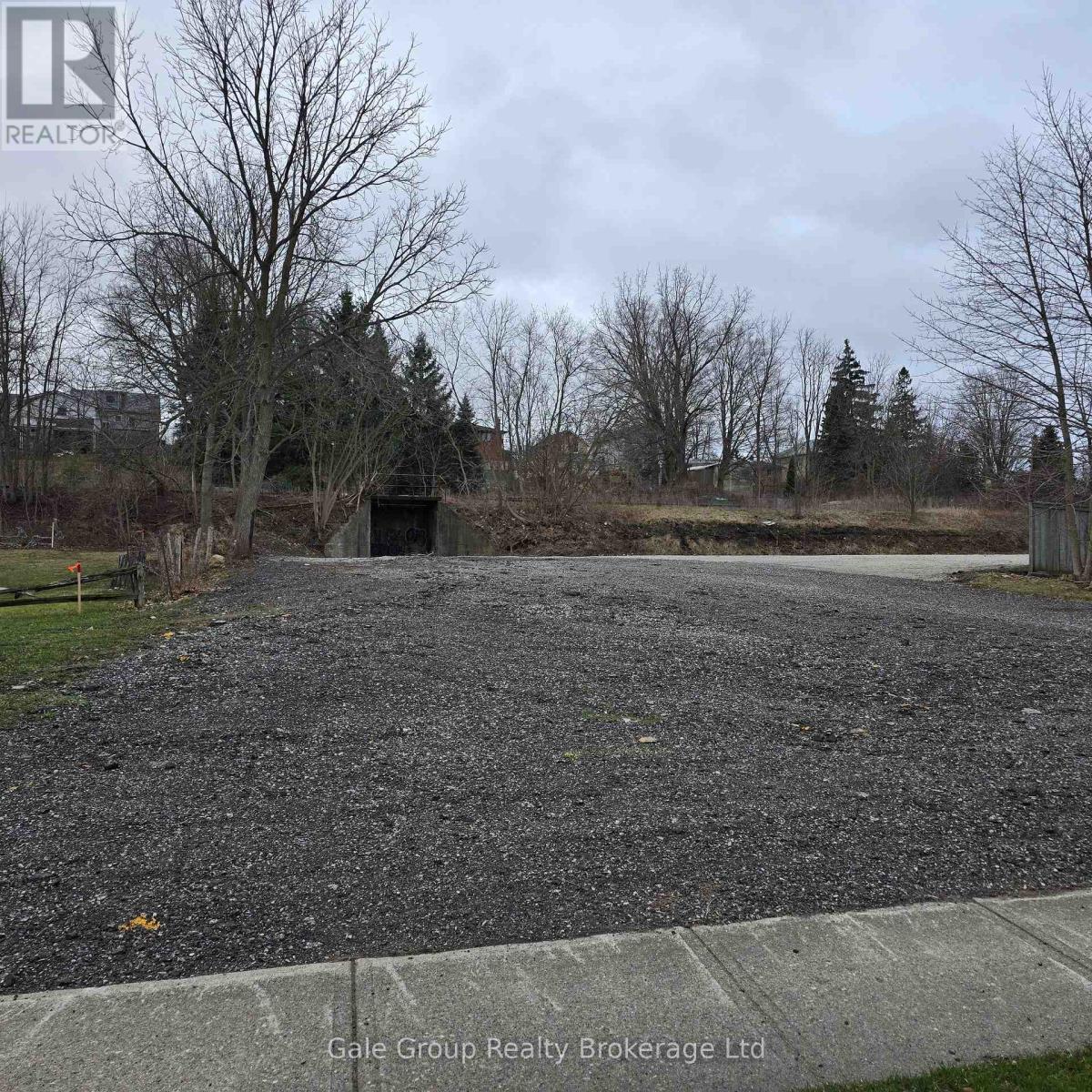 180 Main Street, Woodstock, Ontario  N4S 1S9 - Photo 4 - X12086568