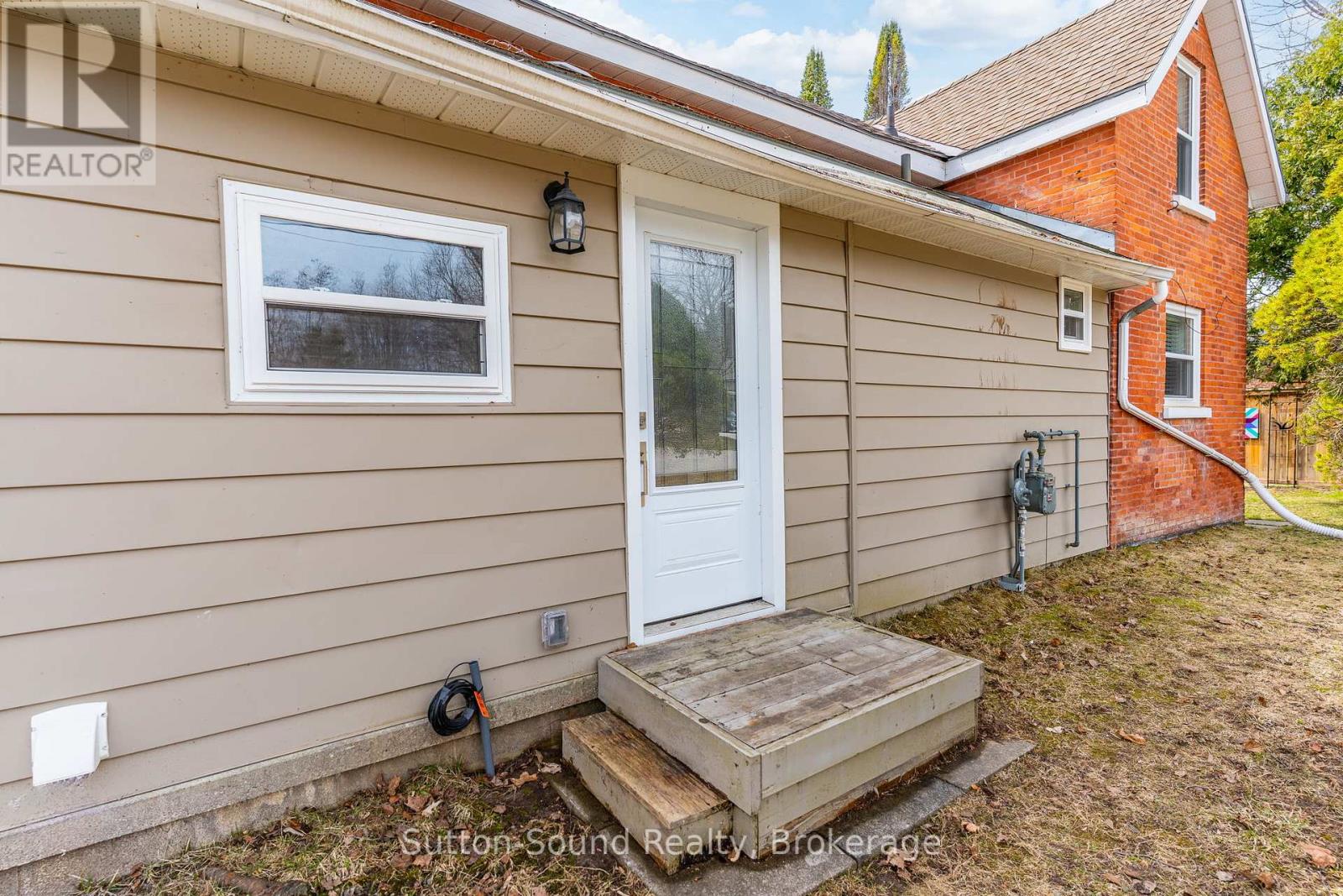 2348 5th Avenue W, Owen Sound, Ontario  N4K 5C6 - Photo 20 - X12086545