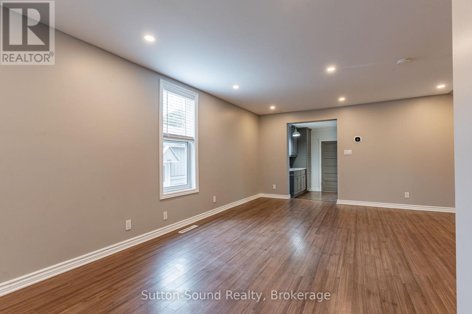 2348 5th Avenue W, Owen Sound, Ontario  N4K 5C6 - Photo 4 - X12086545