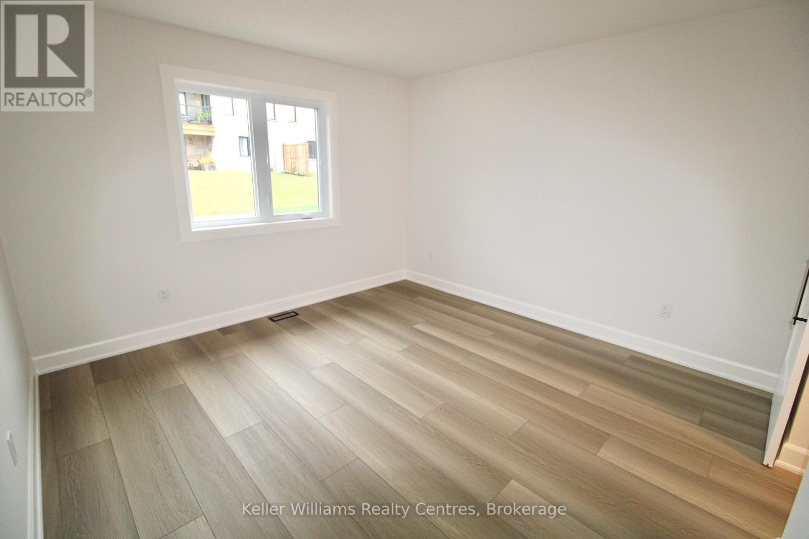 829 22nd Avenue A, Hanover, Ontario  N4N 0C5 - Photo 10 - X12086579