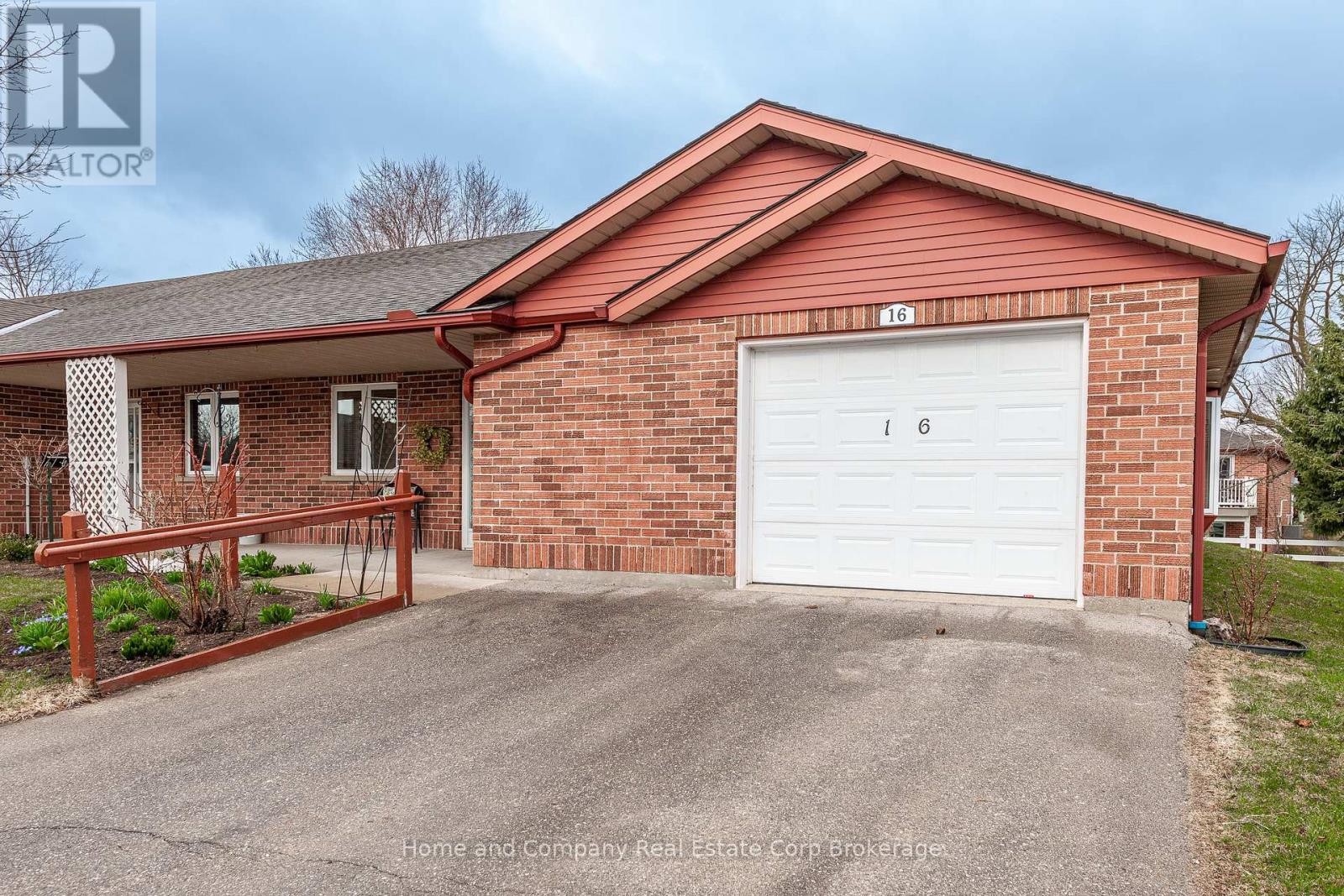 16 - 300 John Street S, Stratford, Ontario  N5A 7V5 - Photo 34 - X12086632