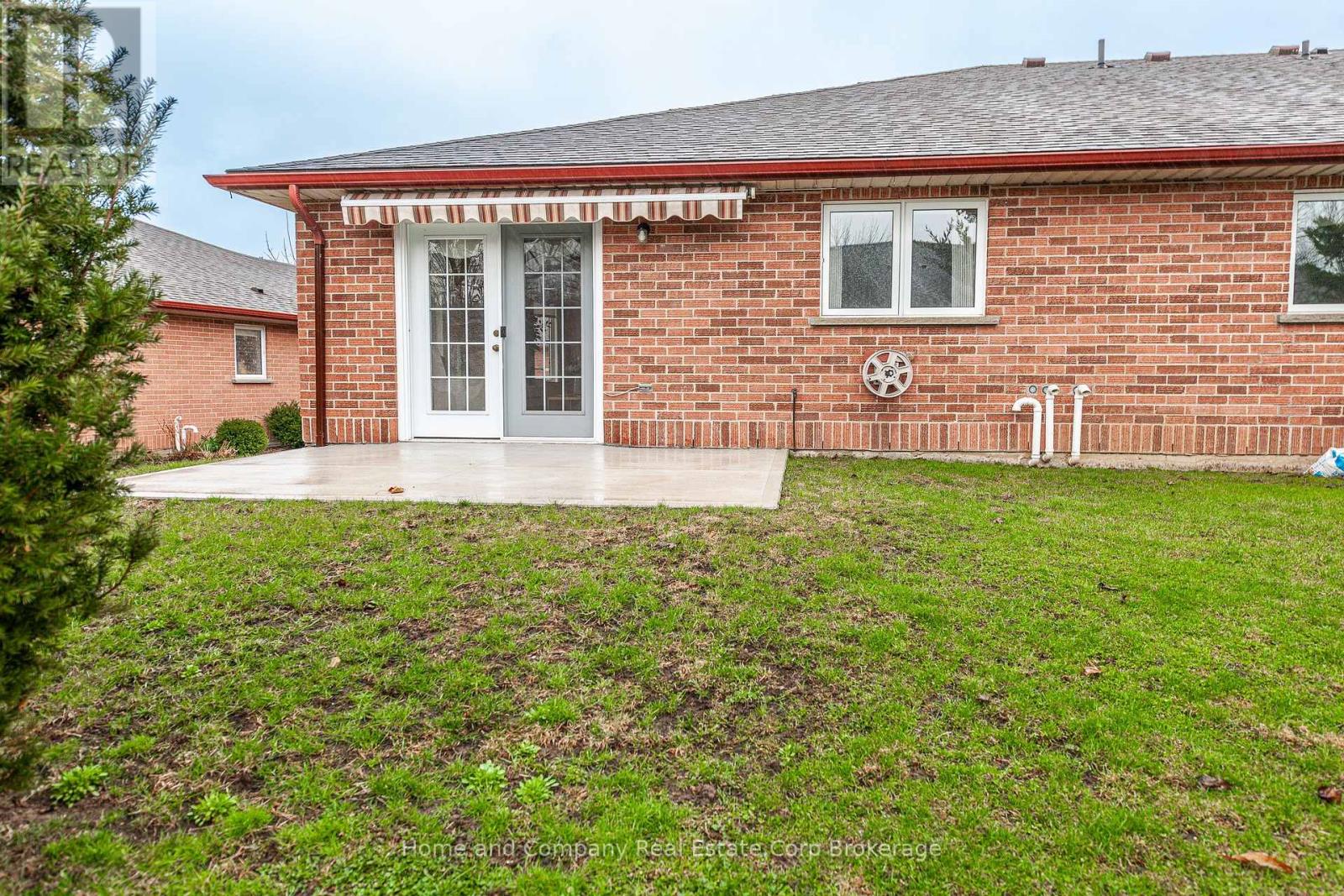 16 - 300 John Street S, Stratford, Ontario  N5A 7V5 - Photo 36 - X12086632