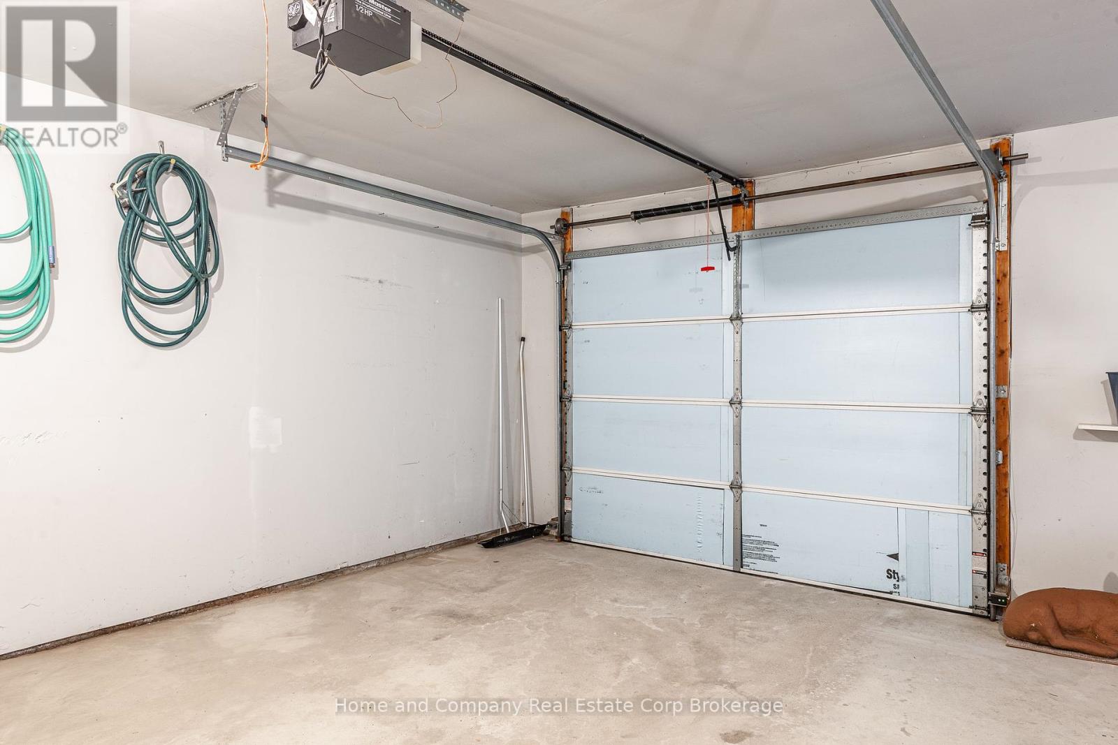 16 - 300 John Street S, Stratford, Ontario  N5A 7V5 - Photo 39 - X12086632