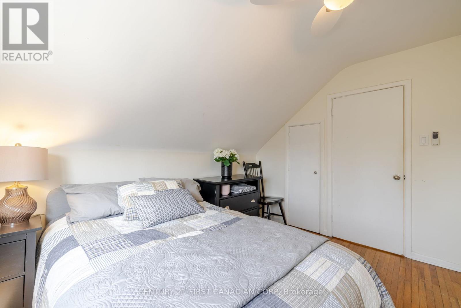 71 Belgrave Avenue, London South, Ontario  N6C 4B5 - Photo 22 - X12085513