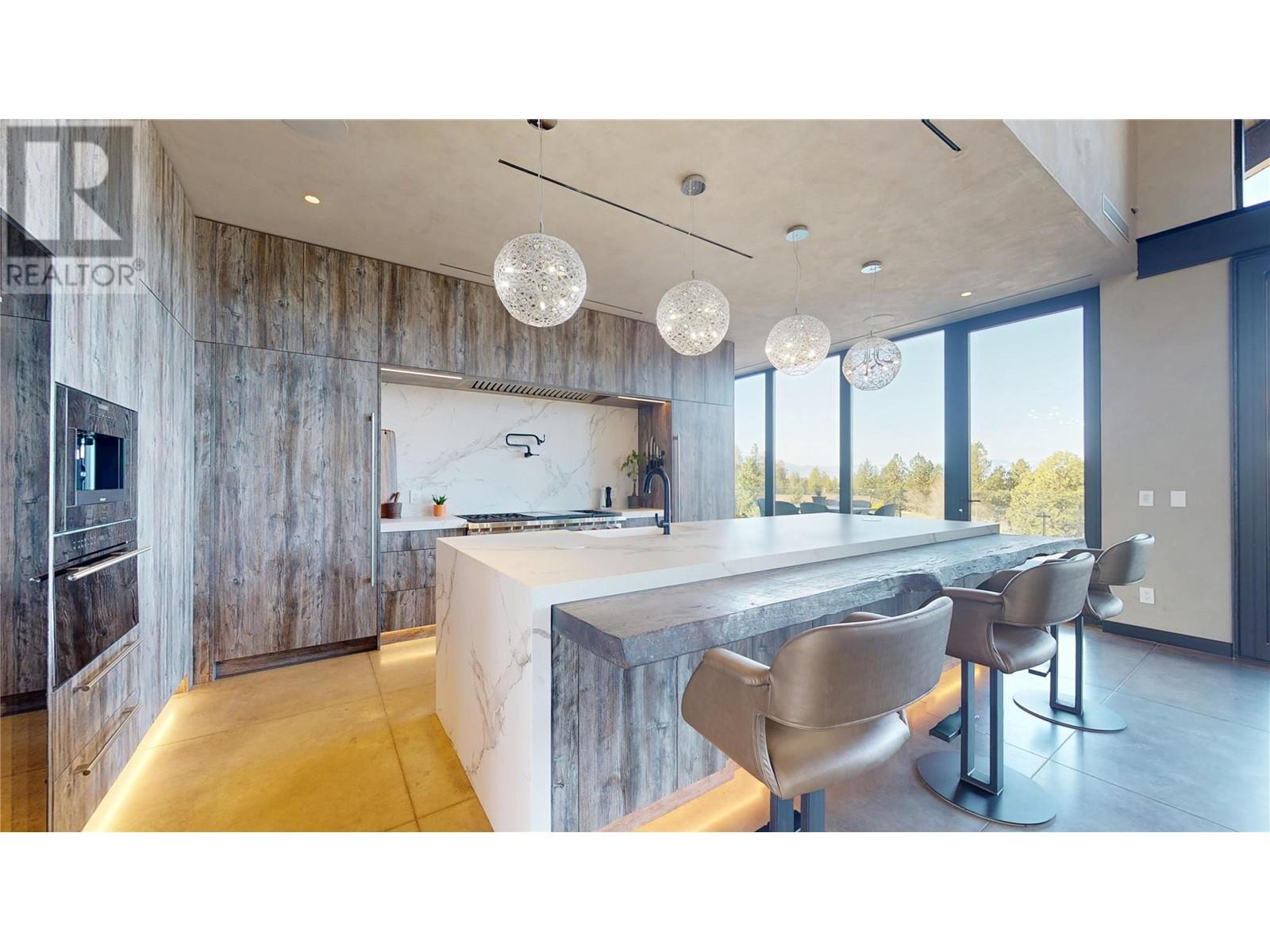 4275 Todd Road Kelowna Photo 15