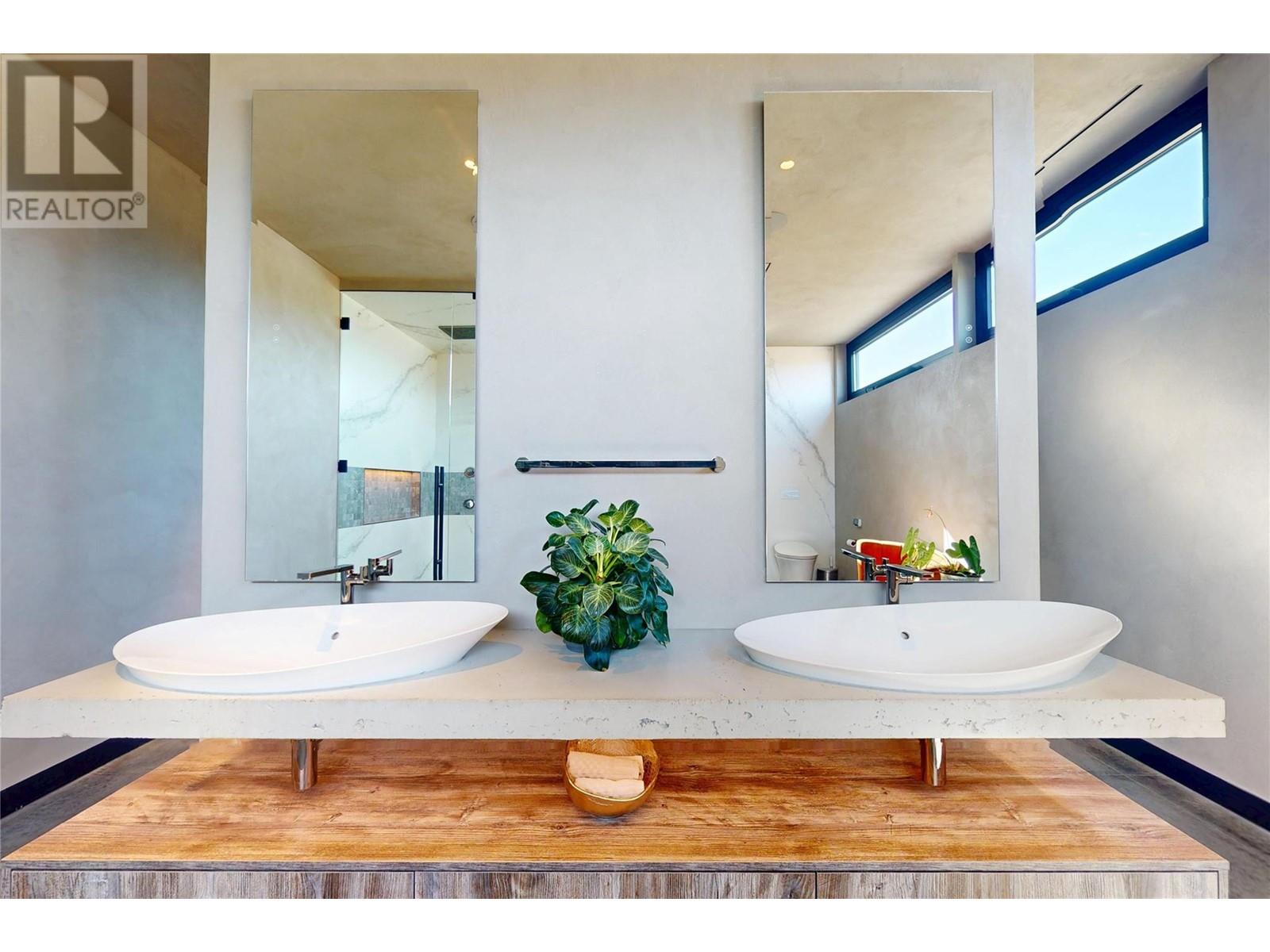 4275 Todd Road Kelowna Photo 44