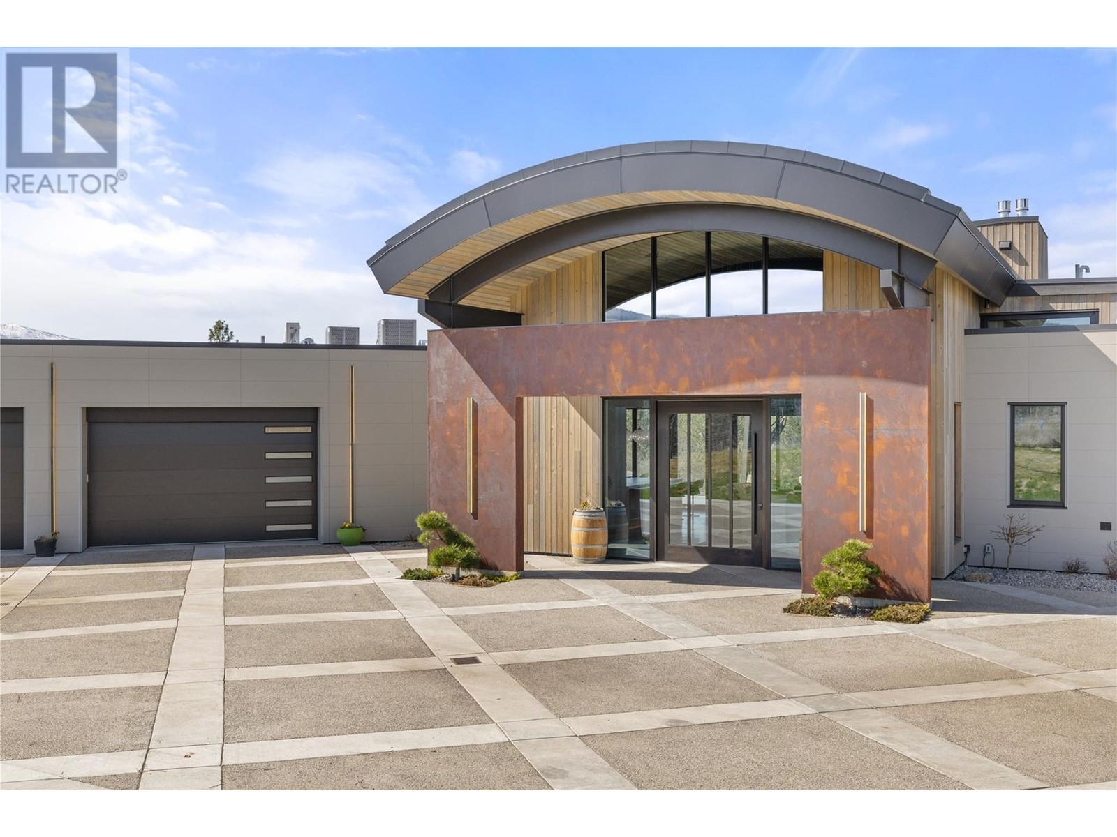 4275 Todd Road Kelowna Photo 5