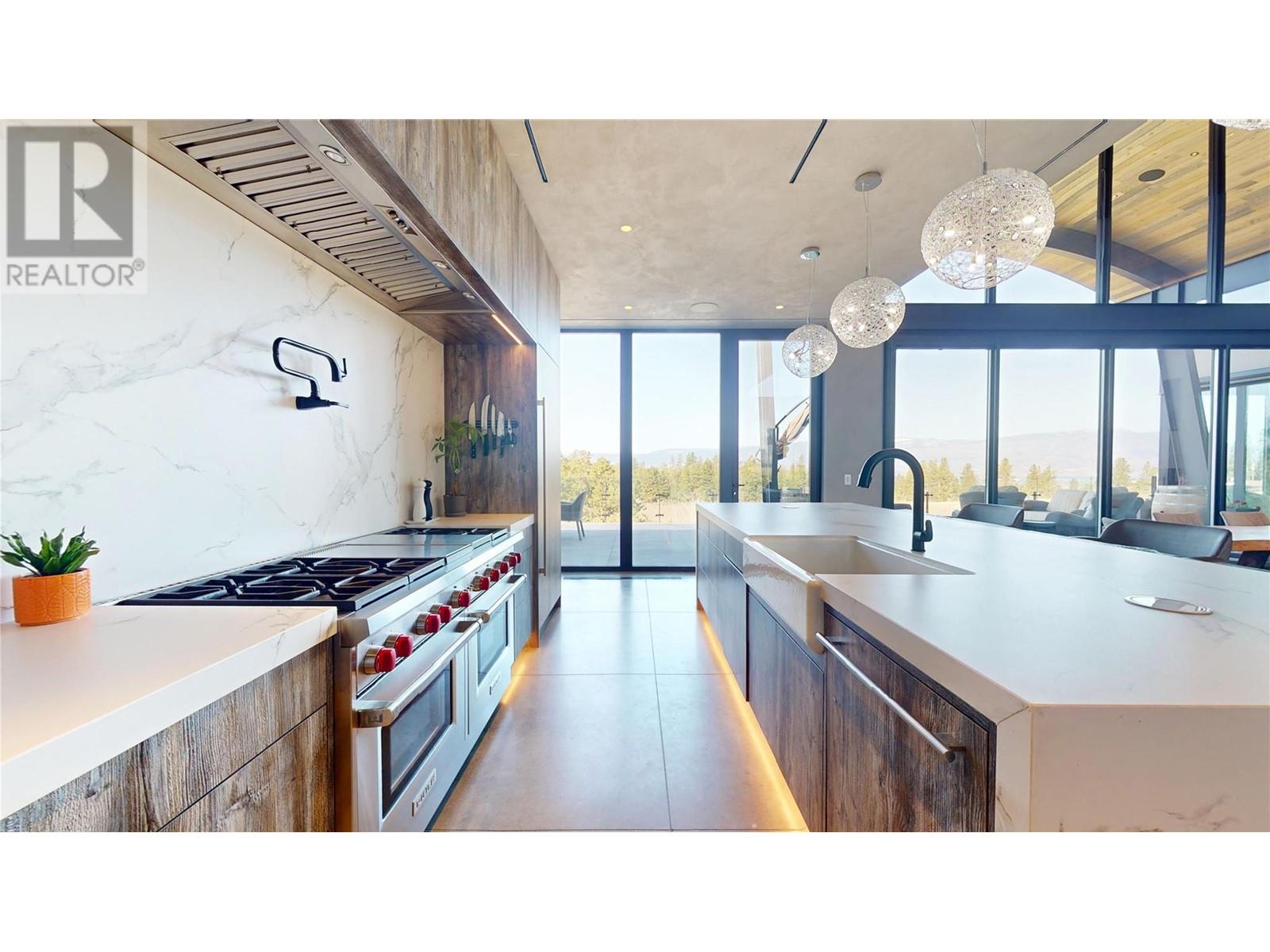 4275 Todd Road Kelowna Photo 17