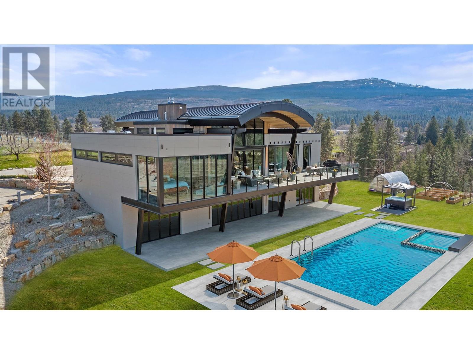 4275 Todd Road, Kelowna, British Columbia