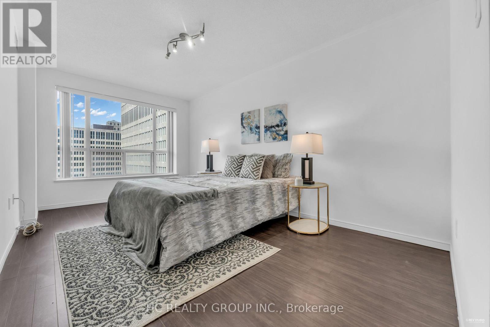 1011 - 889 Bay Street, Toronto, Ontario  M5S 3K5 - Photo 19 - C12086626