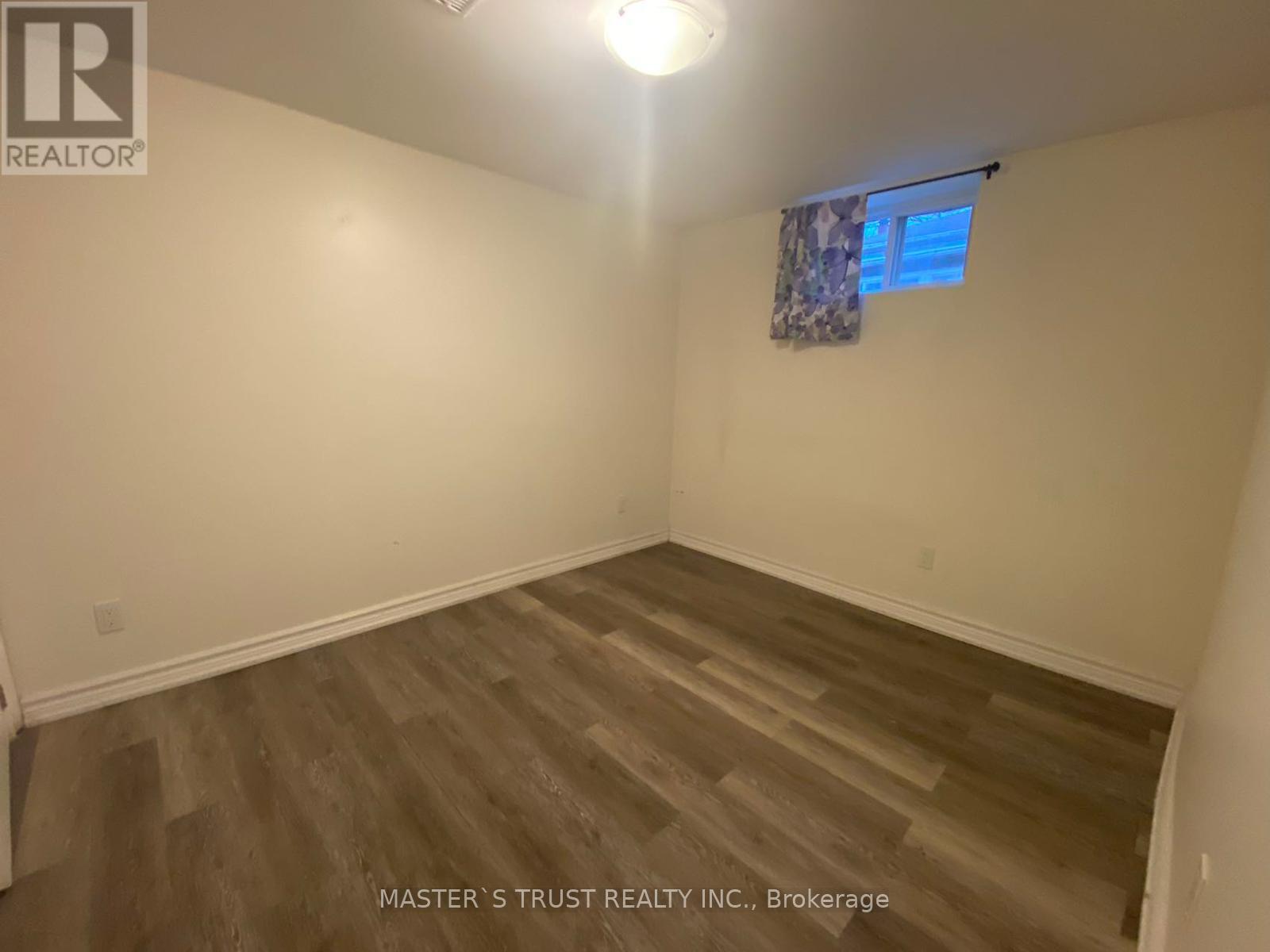 Basement - 711 Dunlop Street W, Whitby, Ontario  L1N 1V4 - Photo 2 - E12086492