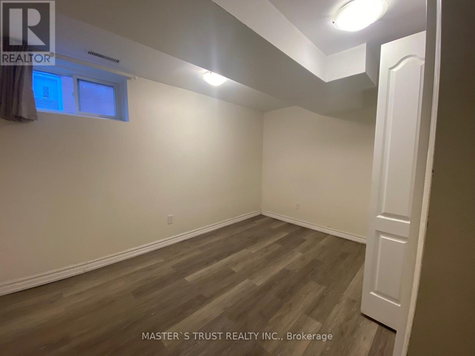 Basement - 711 Dunlop Street W, Whitby, Ontario  L1N 1V4 - Photo 3 - E12086492