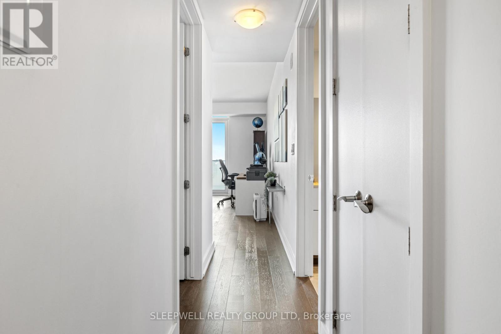 1501 - 111 Champagne Avenue S, Ottawa, Ontario  K1S 5V3 - Photo 7 - X12084838