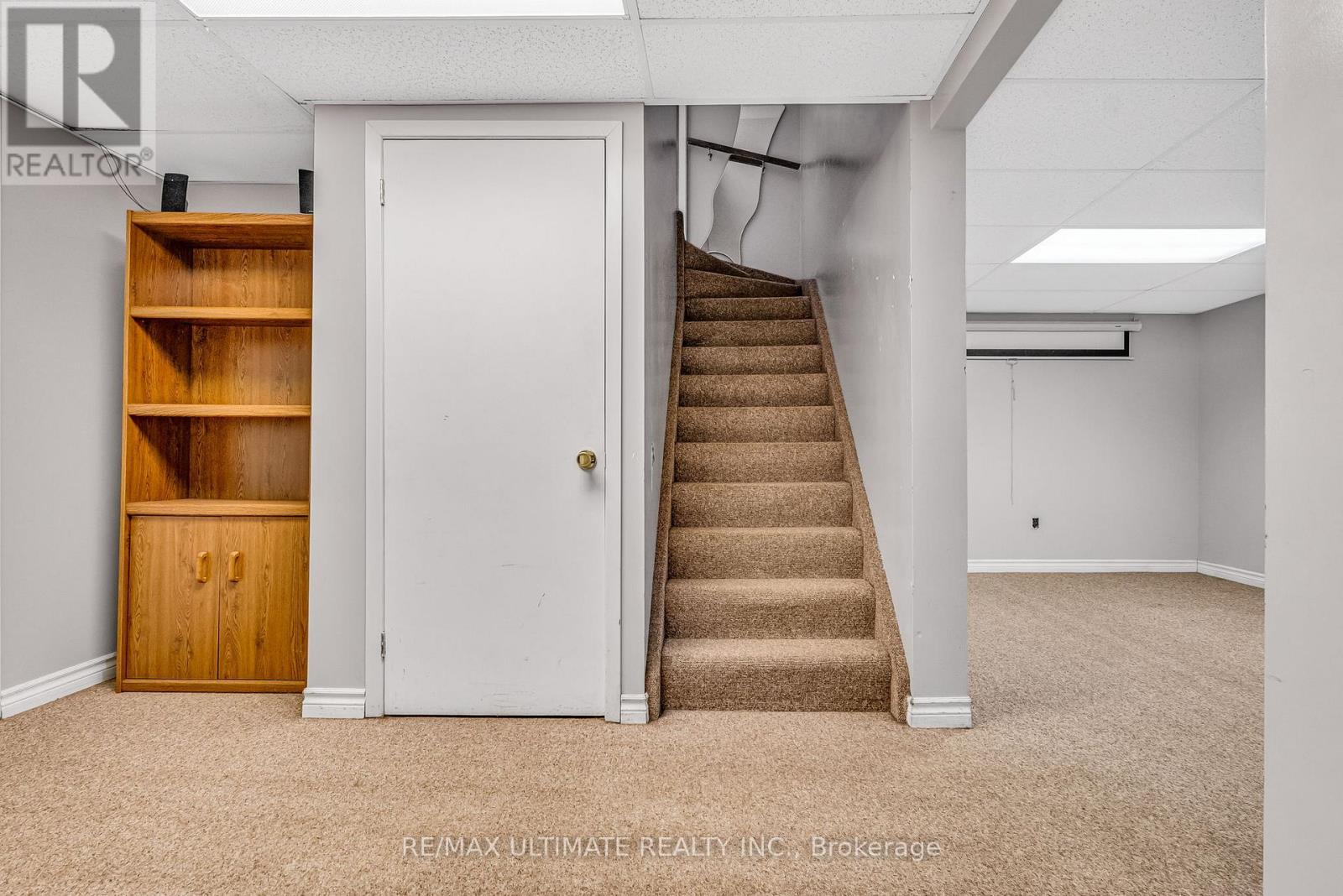 1555 Parish Lane, Oakville, Ontario  L6M 2Z6 - Photo 38 - W12086521