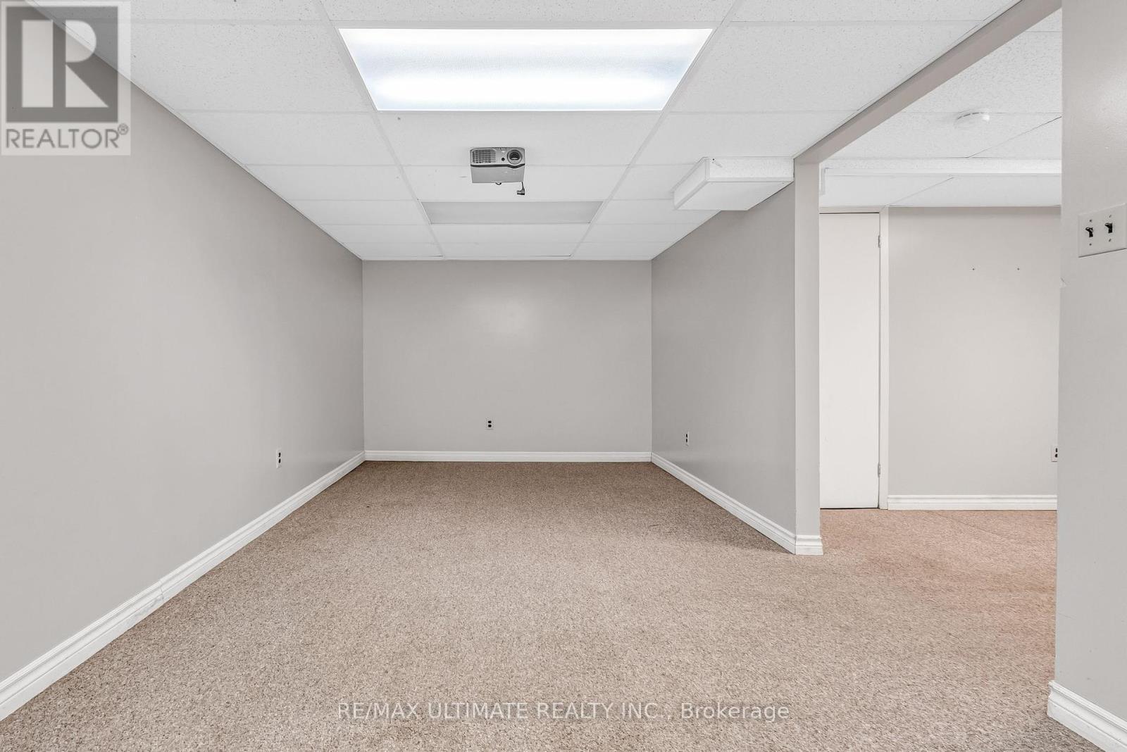 1555 Parish Lane, Oakville, Ontario  L6M 2Z6 - Photo 41 - W12086521