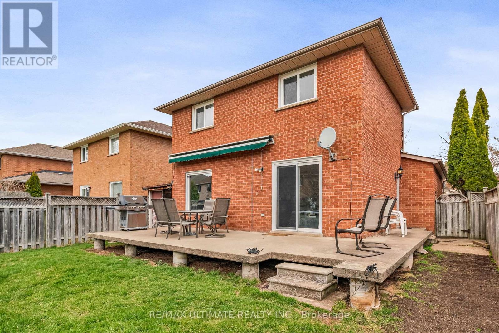 1555 Parish Lane, Oakville, Ontario  L6M 2Z6 - Photo 45 - W12086521