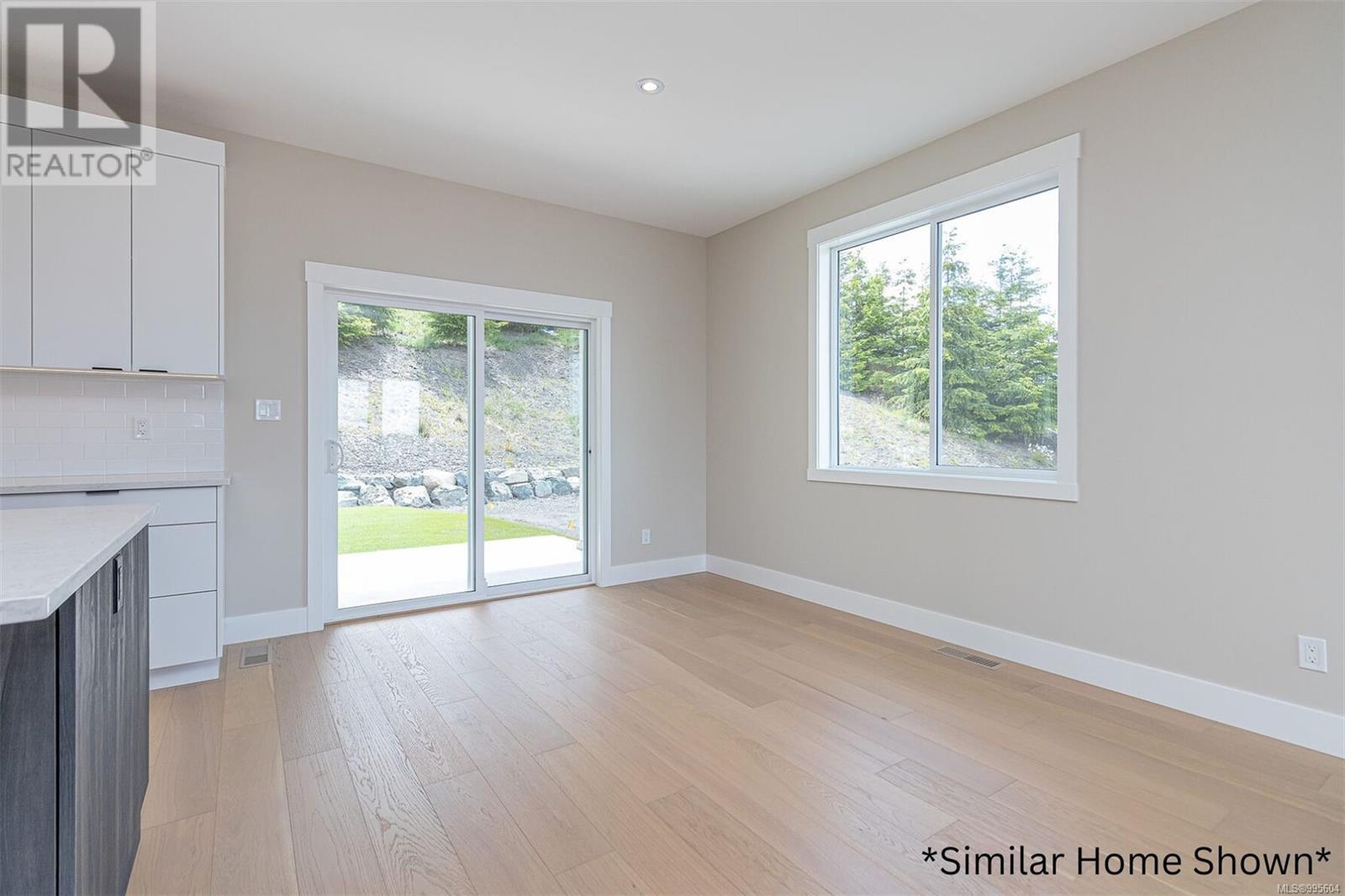 Property at 3301 Woodrush Dr image 5