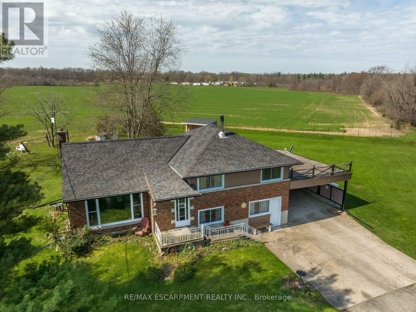 3542 Fifteenth Street, Lincoln (Lincoln-Jordan/vineland), Ontario  L2R 6P7 - Photo 2 - X12086526