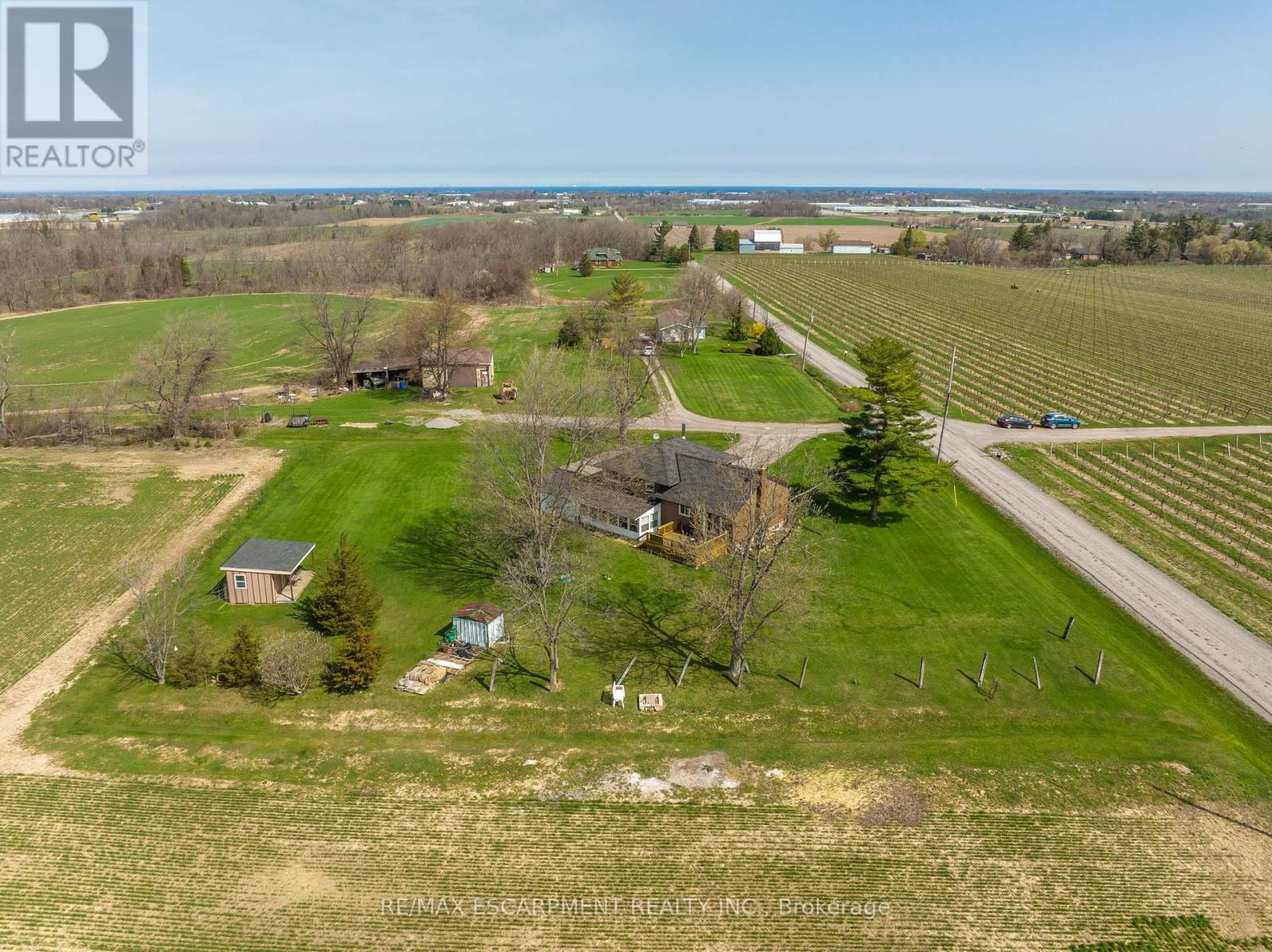 3542 Fifteenth Street, Lincoln (Lincoln-Jordan/vineland), Ontario  L2R 6P7 - Photo 6 - X12086526
